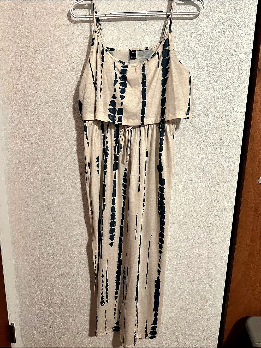 SHEIN Abstract Maxi Dress in Cream & Blue Size Large